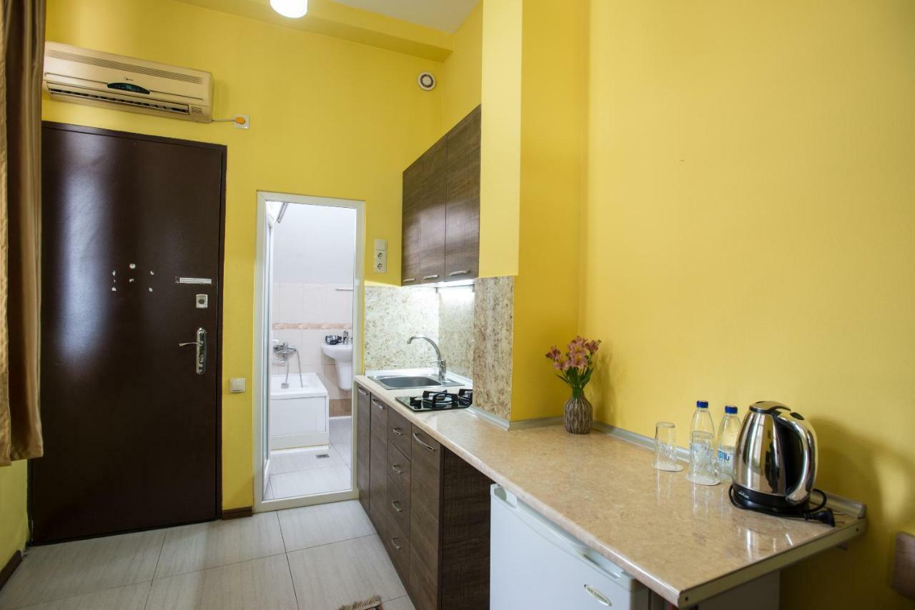 Accent Hotel Tbilisi Exterior photo