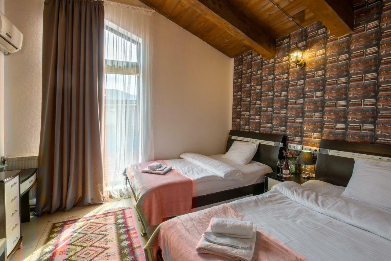 Accent Hotel Tbilisi Exterior photo