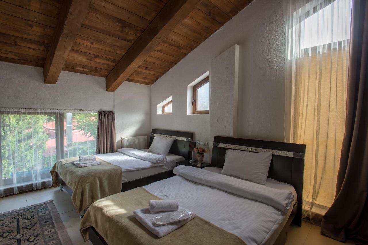 Accent Hotel Tbilisi Exterior photo